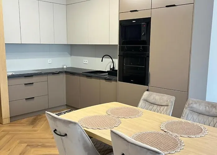 شقة M16 ليمانوفا